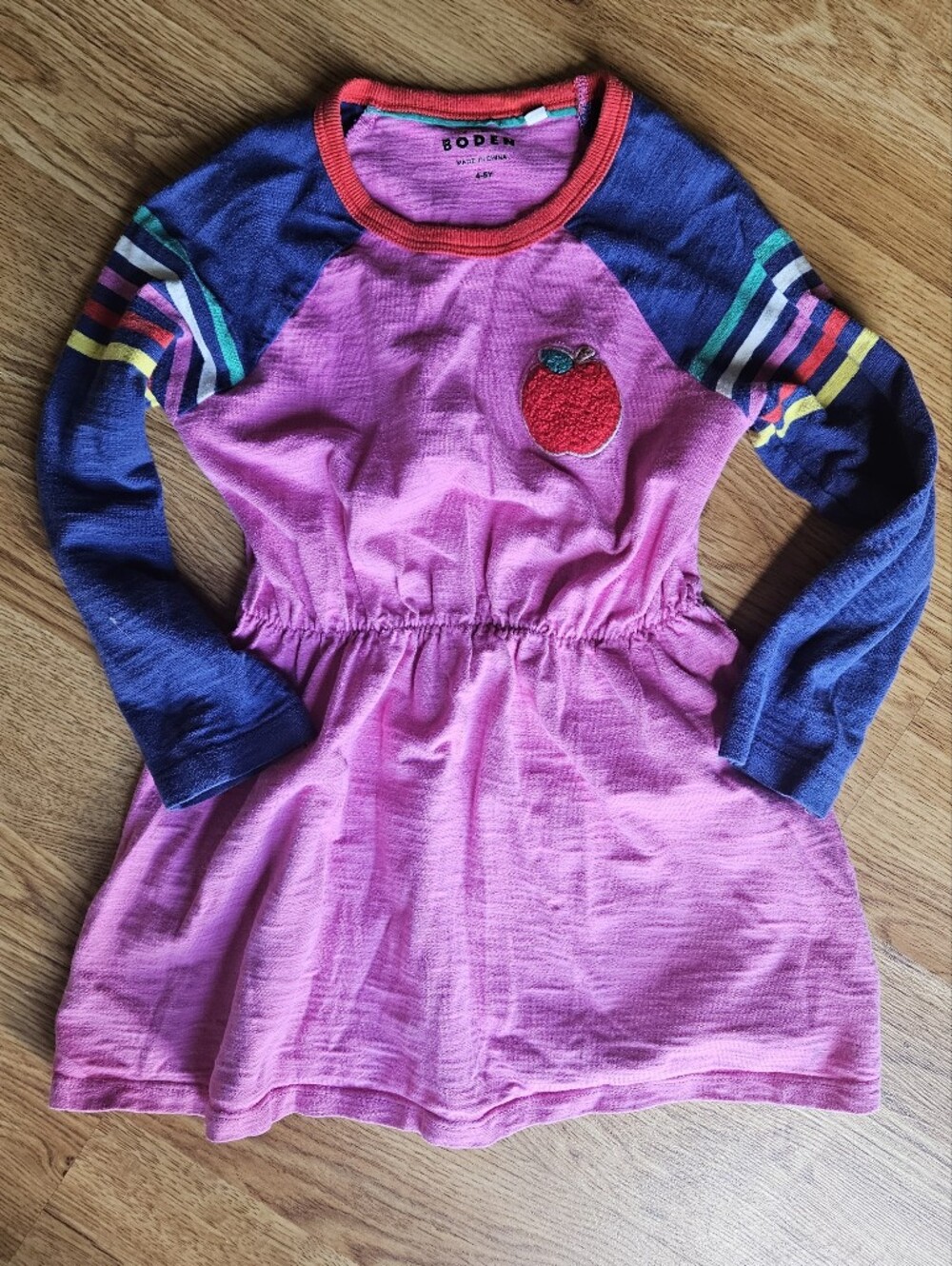 Mini Boden Cinched Waist Apple Applique Long Sleeve Dress